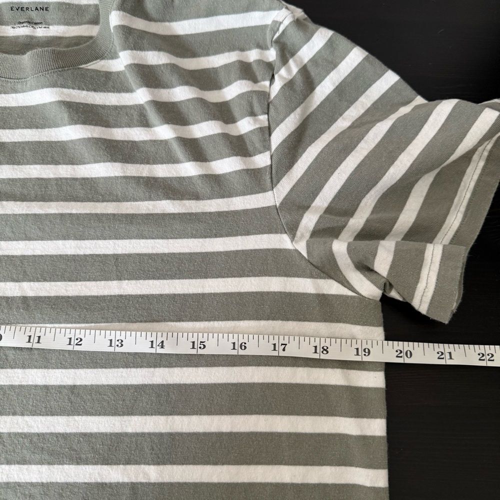Everlane Tee T-Shirt Mens Sz M Green Striped Short Sleeve Organic Cotton Casual - Picture 8 of 9